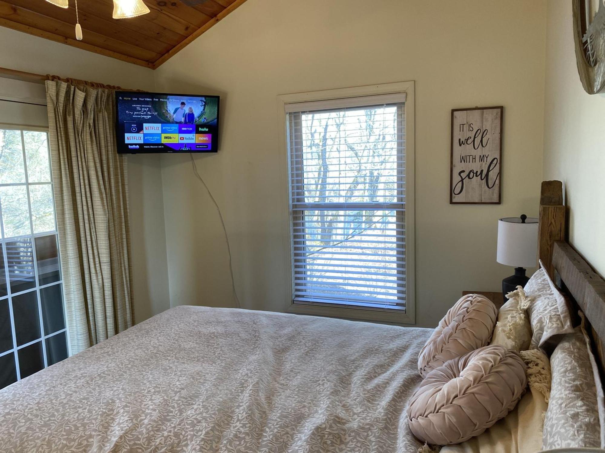 Gray'S Place On Cosby Creek - 2 Bedrooms, 2 Baths, Sleeps 6 Home Esterno foto