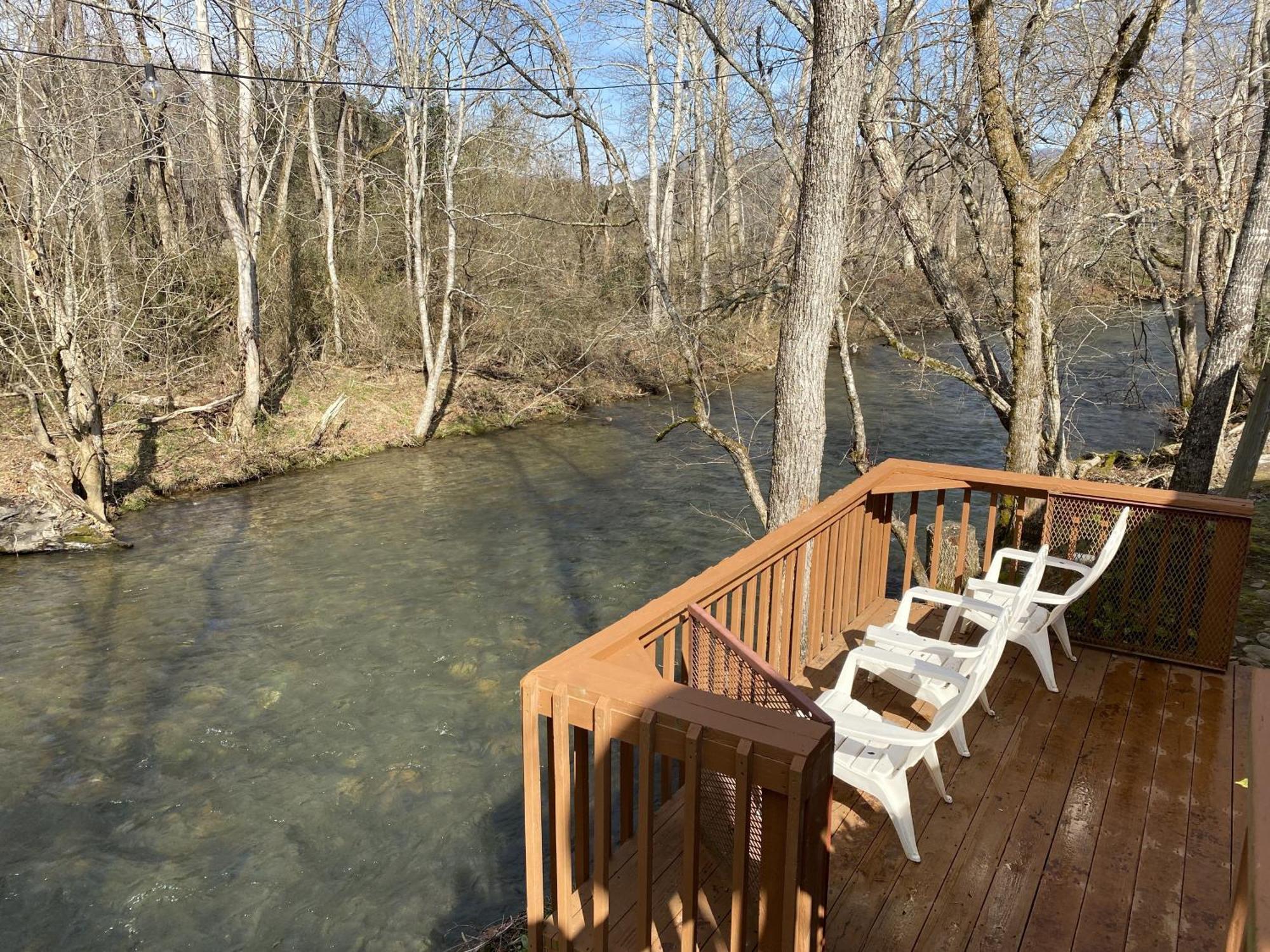 Gray'S Place On Cosby Creek - 2 Bedrooms, 2 Baths, Sleeps 6 Home Esterno foto